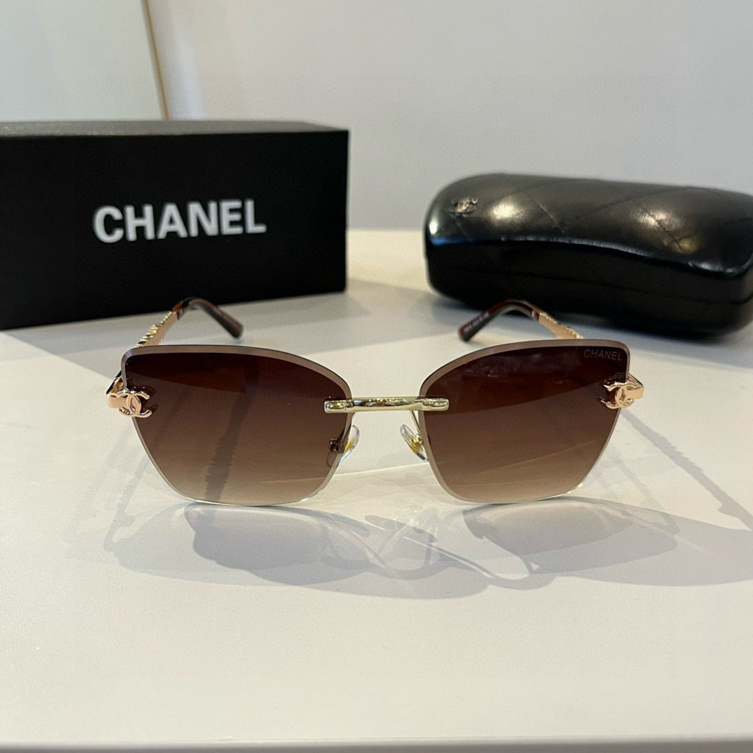 Chanel Oversized Brown Lens Sunglasses for Men & Women - 415217 - detail image 2