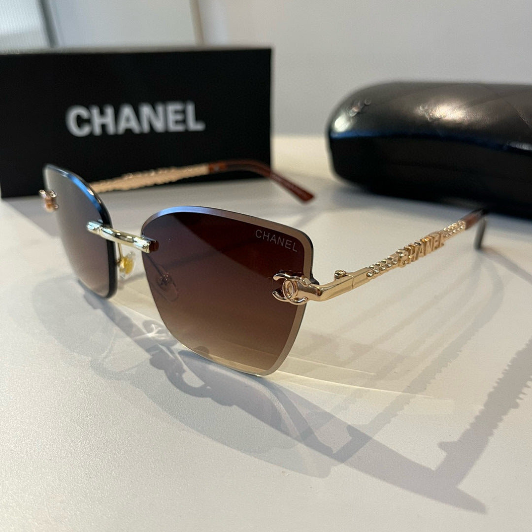 Chanel Oversized Brown Lens Sunglasses for Men & Women - 415217 - detail image 3