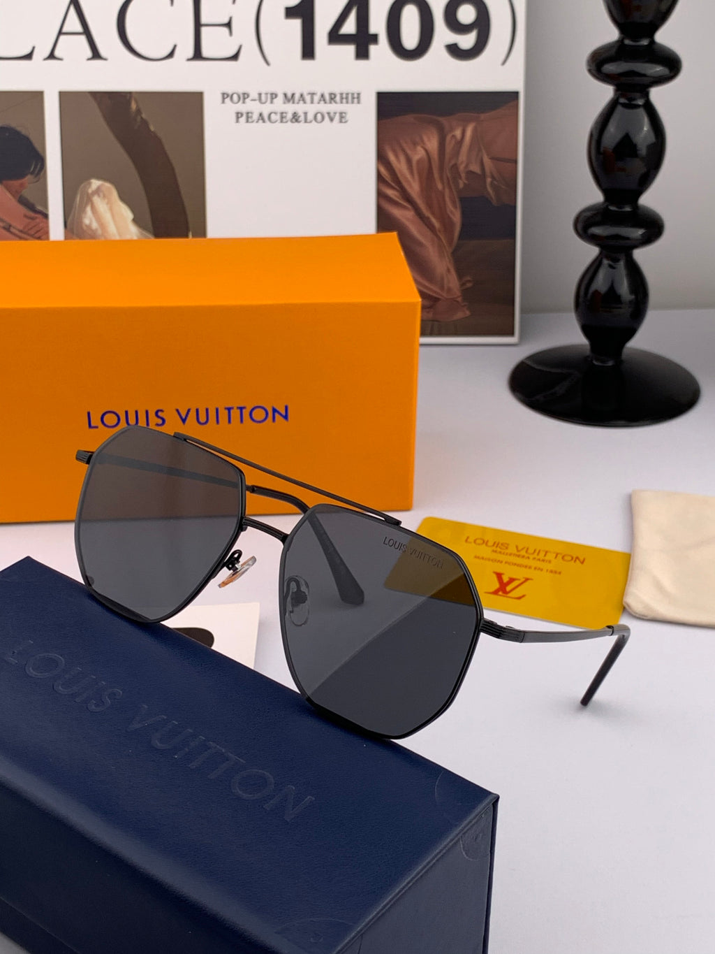 Louis Vuitton L28902 Polarized Aviator Gold Lens Sunglasses for Men - detail image 4
