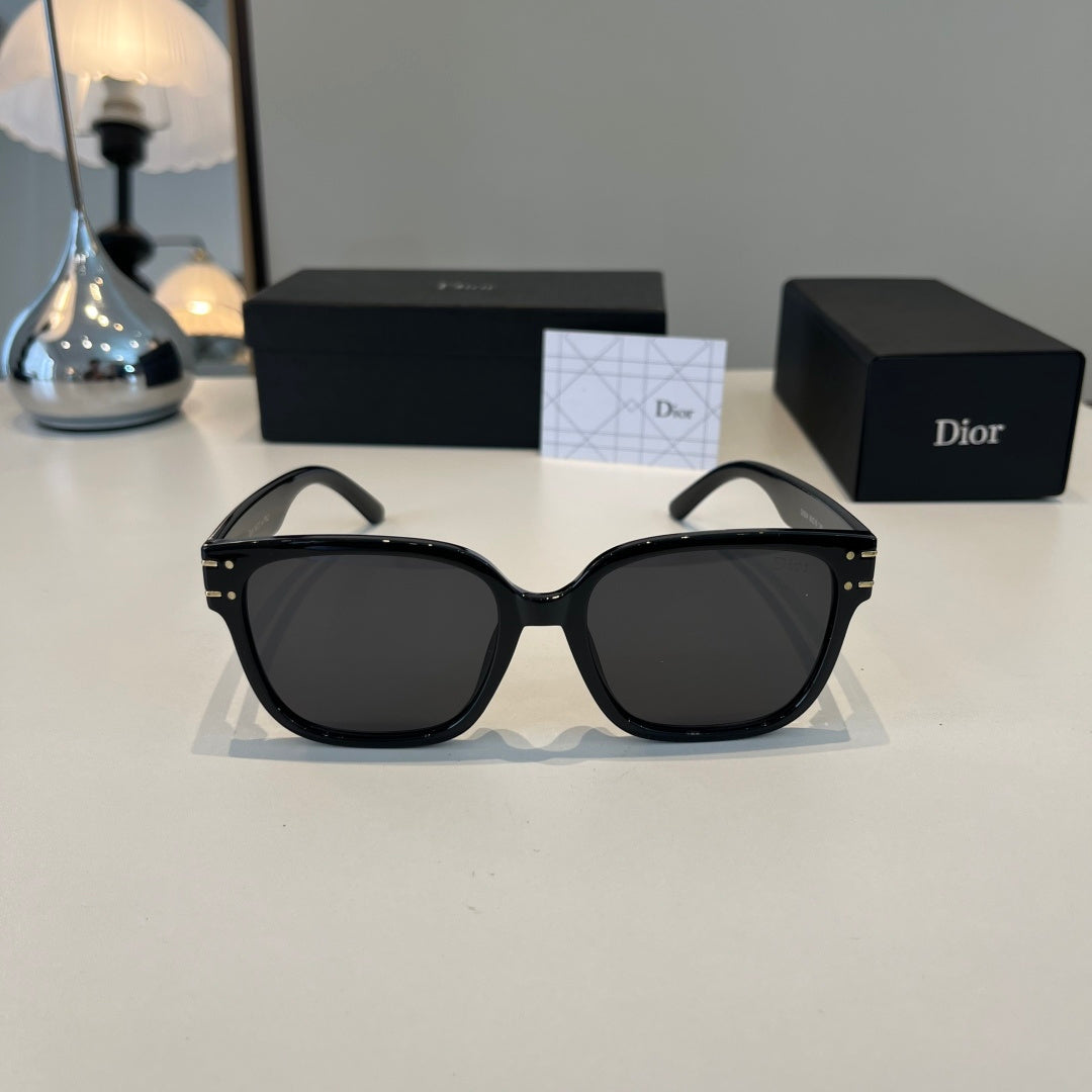 Dior Fashion Black Lens Sunglasses for Men & Women - 486809 - detail image 2