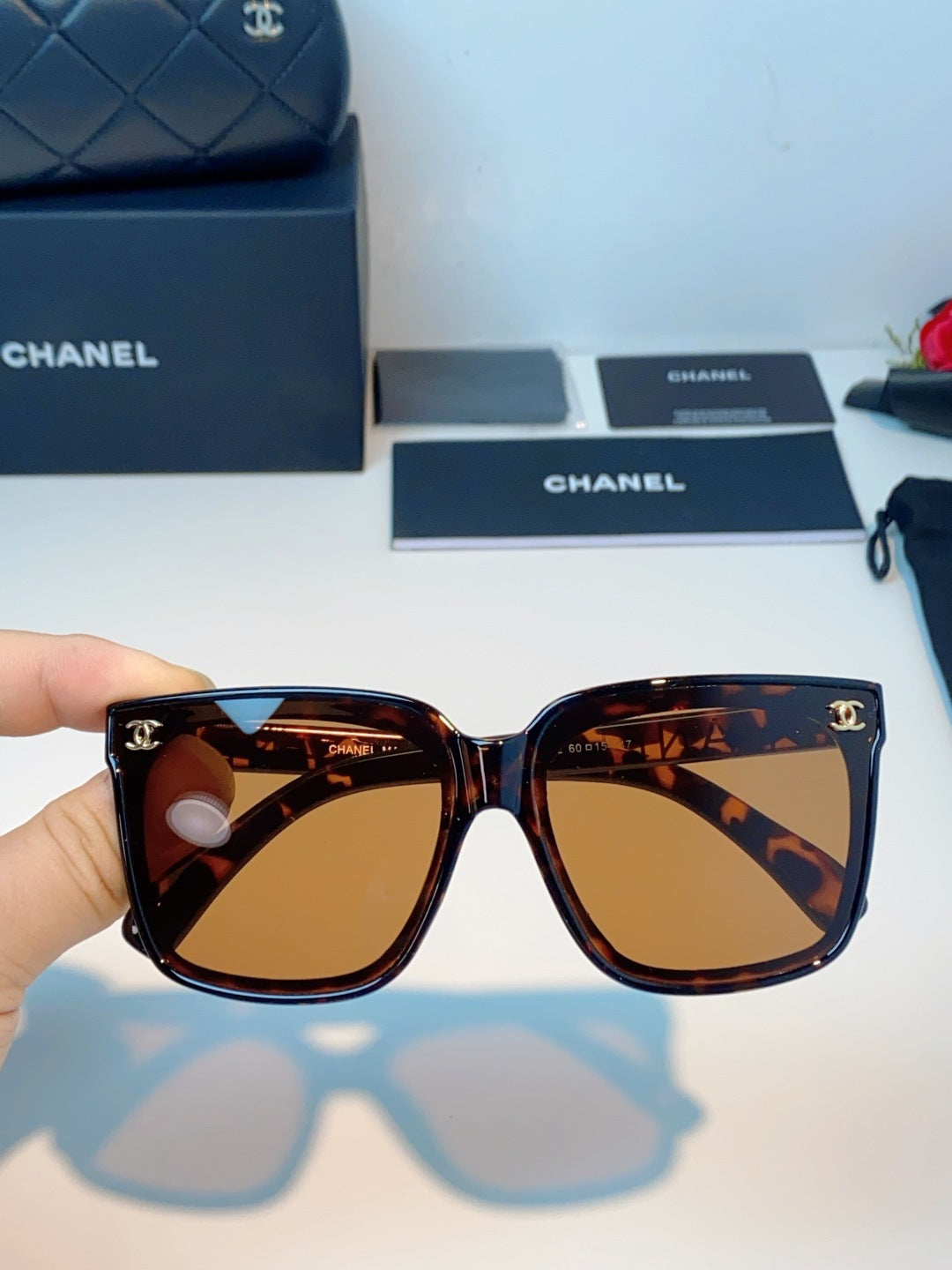 Chanel Polarized Oversized Brown Lens Sunglasses for Men & Women - 997744 - detail image 4