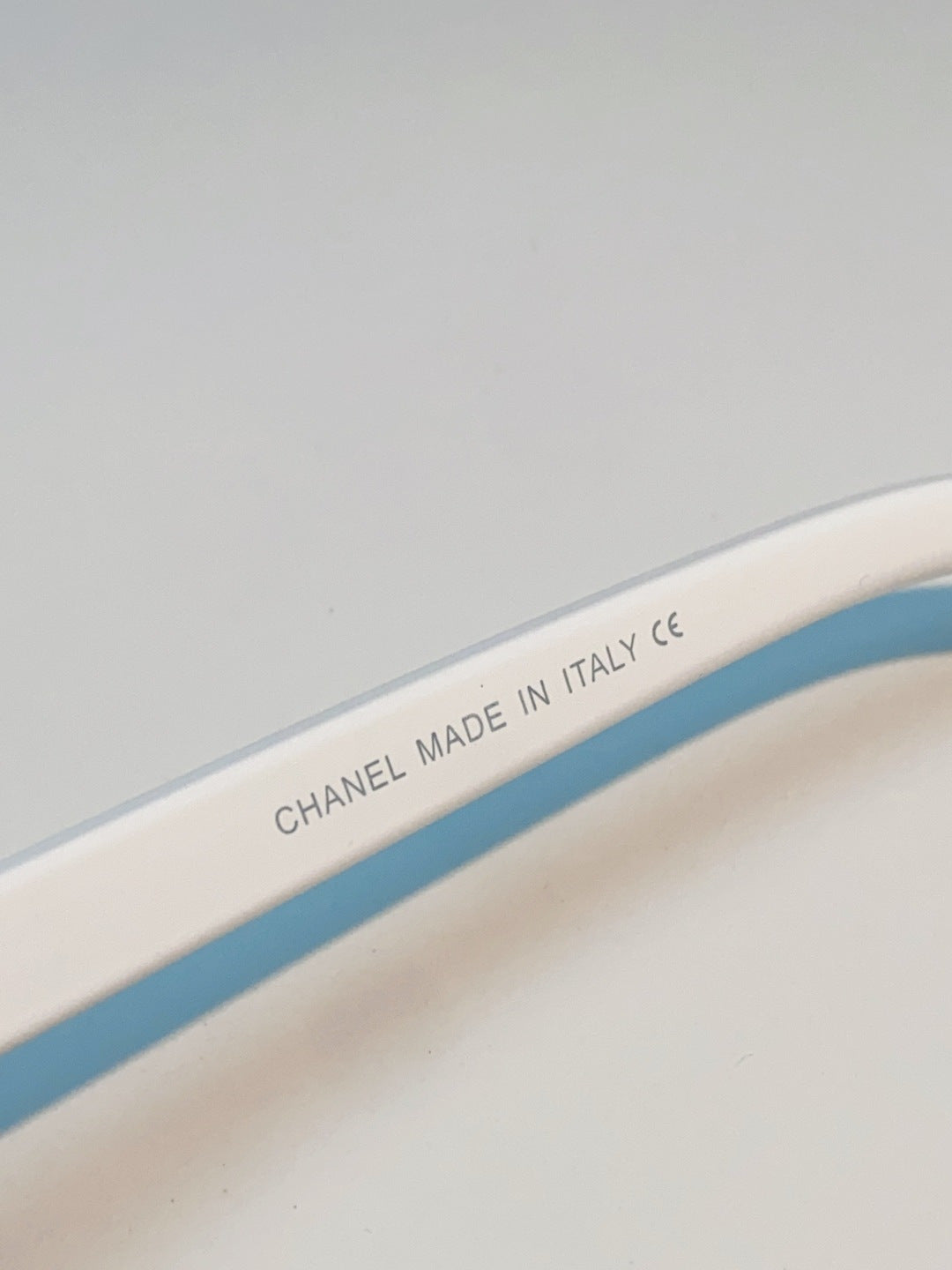 Chanel Polarized Oversized Gray Lens Sunglasses for Men & Women - 997743 - detail image 8