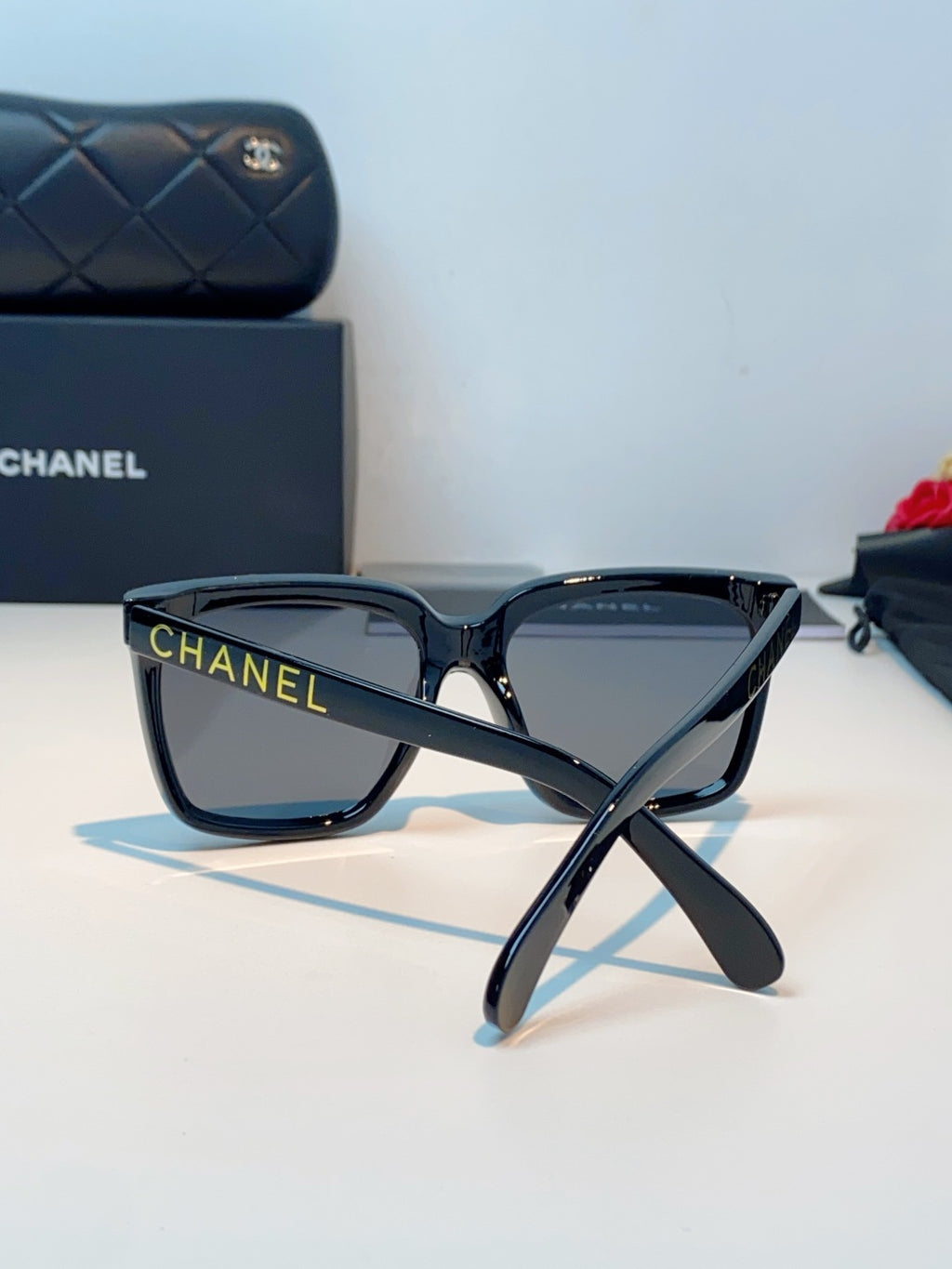 Chanel Polarized Oversized Gray Lens Sunglasses for Men & Women - 997745 - detail image 3