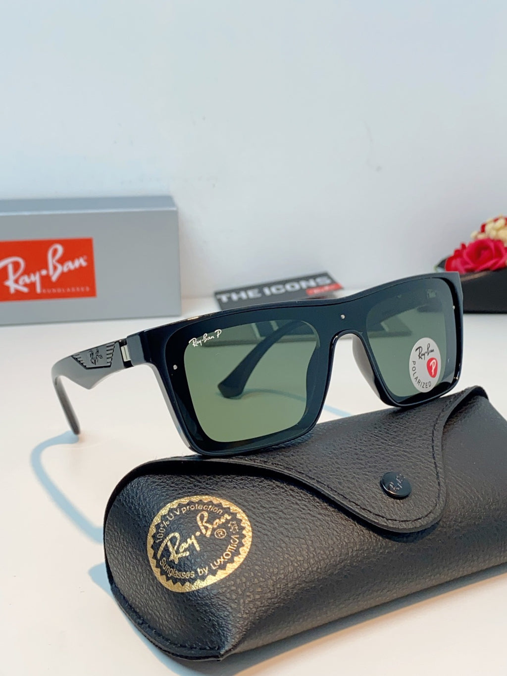 Ray-Ban RB8957 Polarized Oversized Green Lens Sunglasses for Men & Women - detail image 10