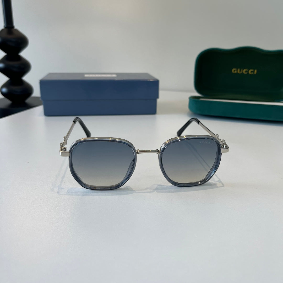 Gucci Oversized Silver Lens Sunglasses for Women - 371496 - detail image 2