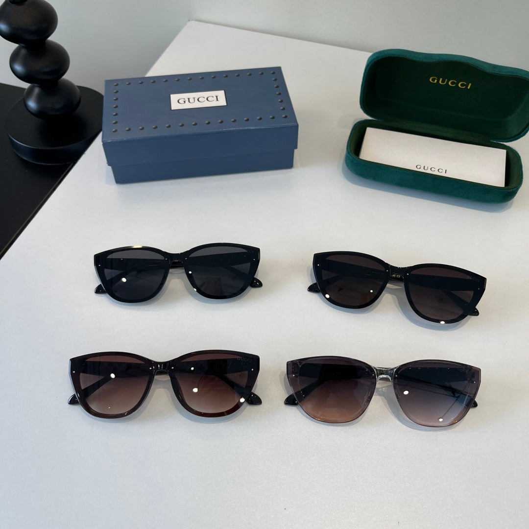 Gucci Oversized Silver Lens Sunglasses for Women - 371499 - detail image 10