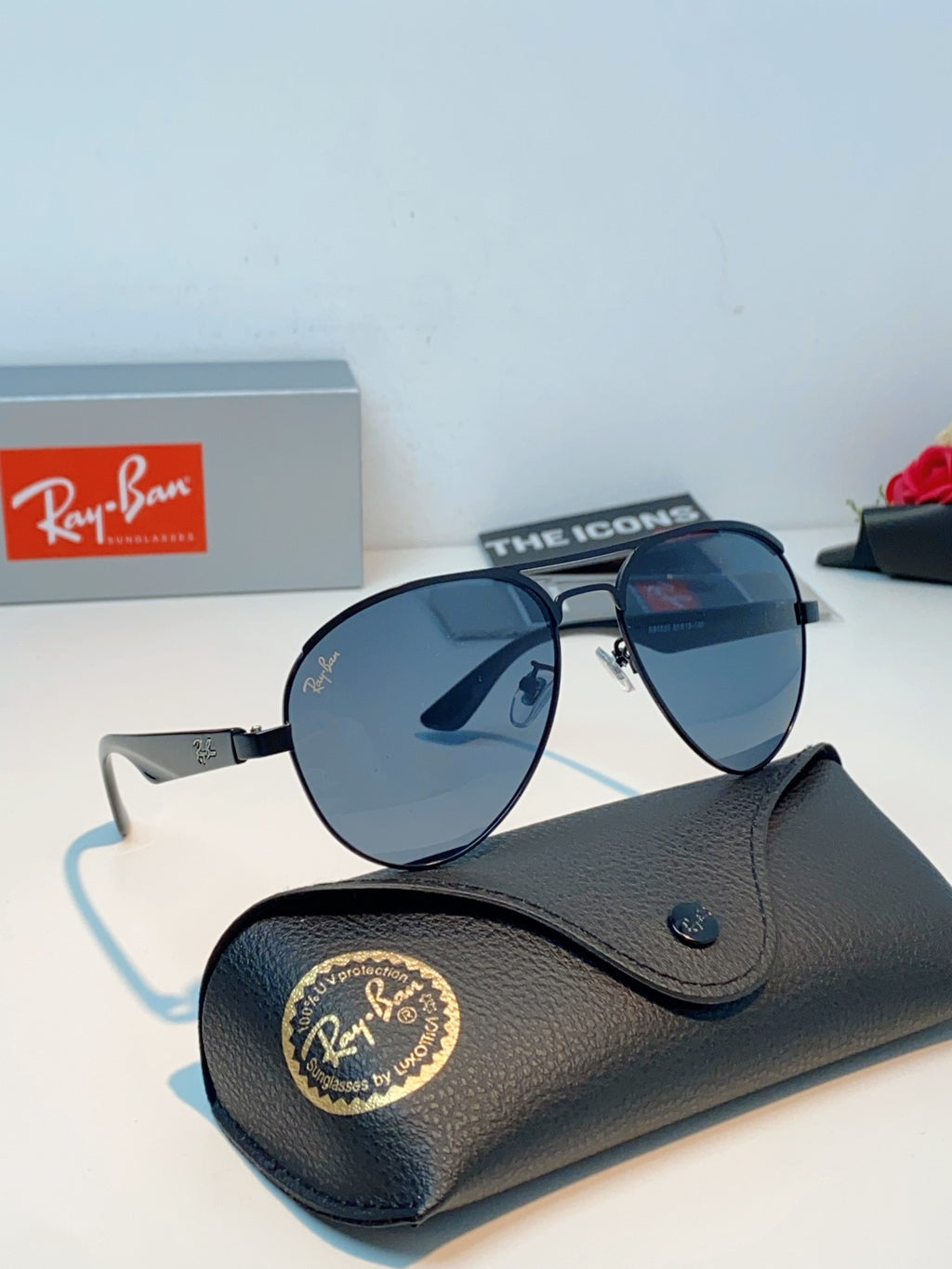 Ray-Ban RB3523 Polarized Fashion Blue Lens Sunglasses for Men - detail image 10
