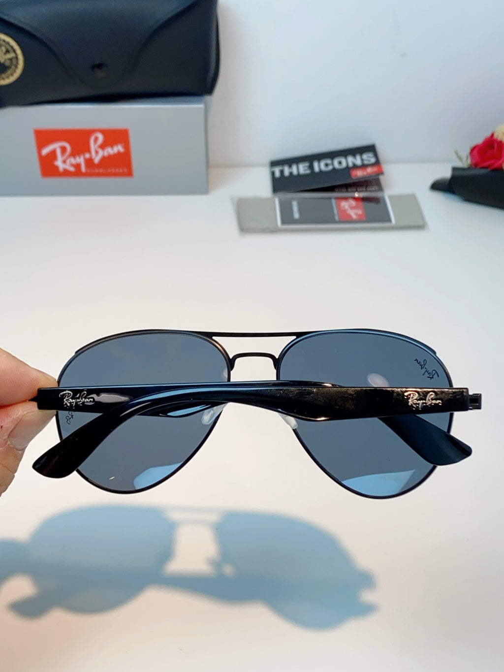 Ray-Ban RB3523 Polarized Fashion Blue Lens Sunglasses for Men - detail image 5