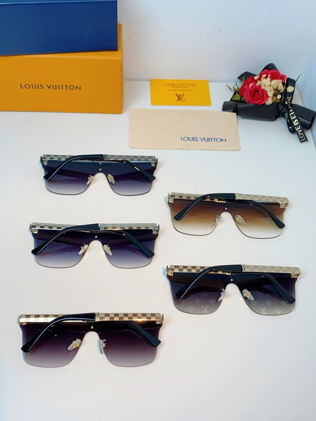 Louis Vuitton Lightweight Rimless Blue Lens Sunglasses for Men & Women - detail image 11