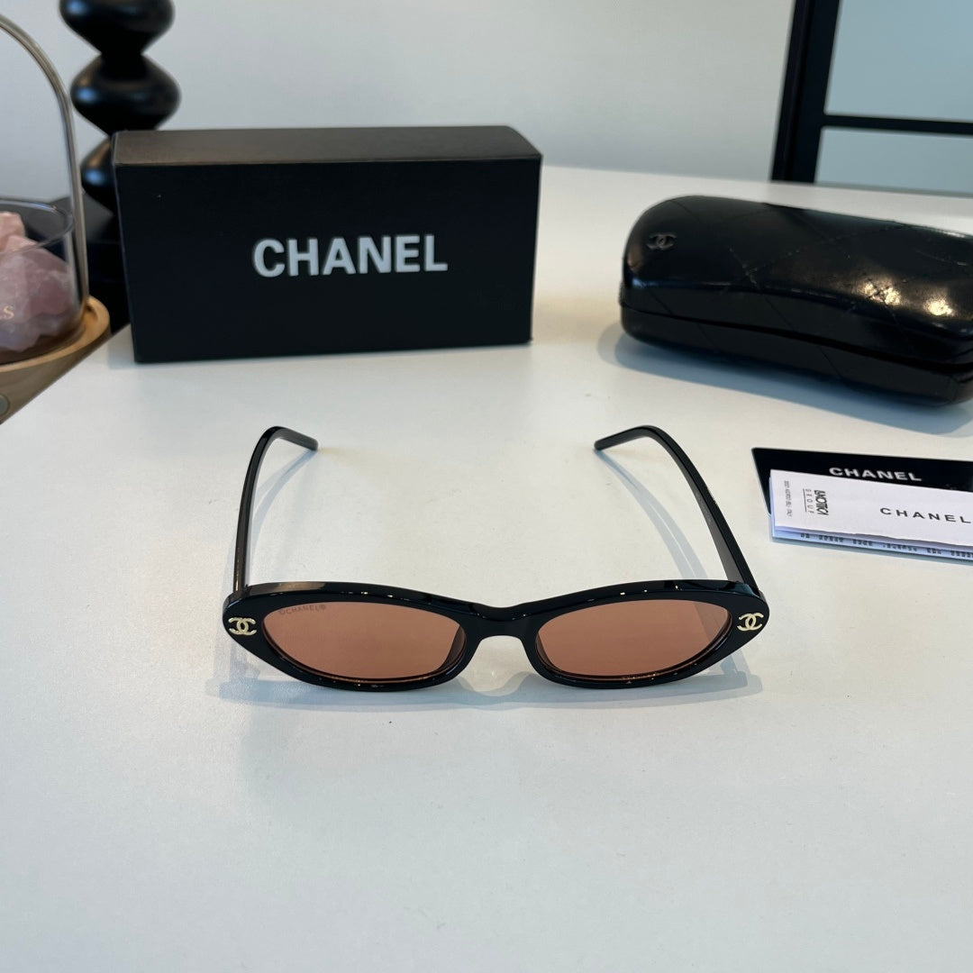 Chanel Oversized Brown Lens Sunglasses for Men & Women - 371831 - detail image 2