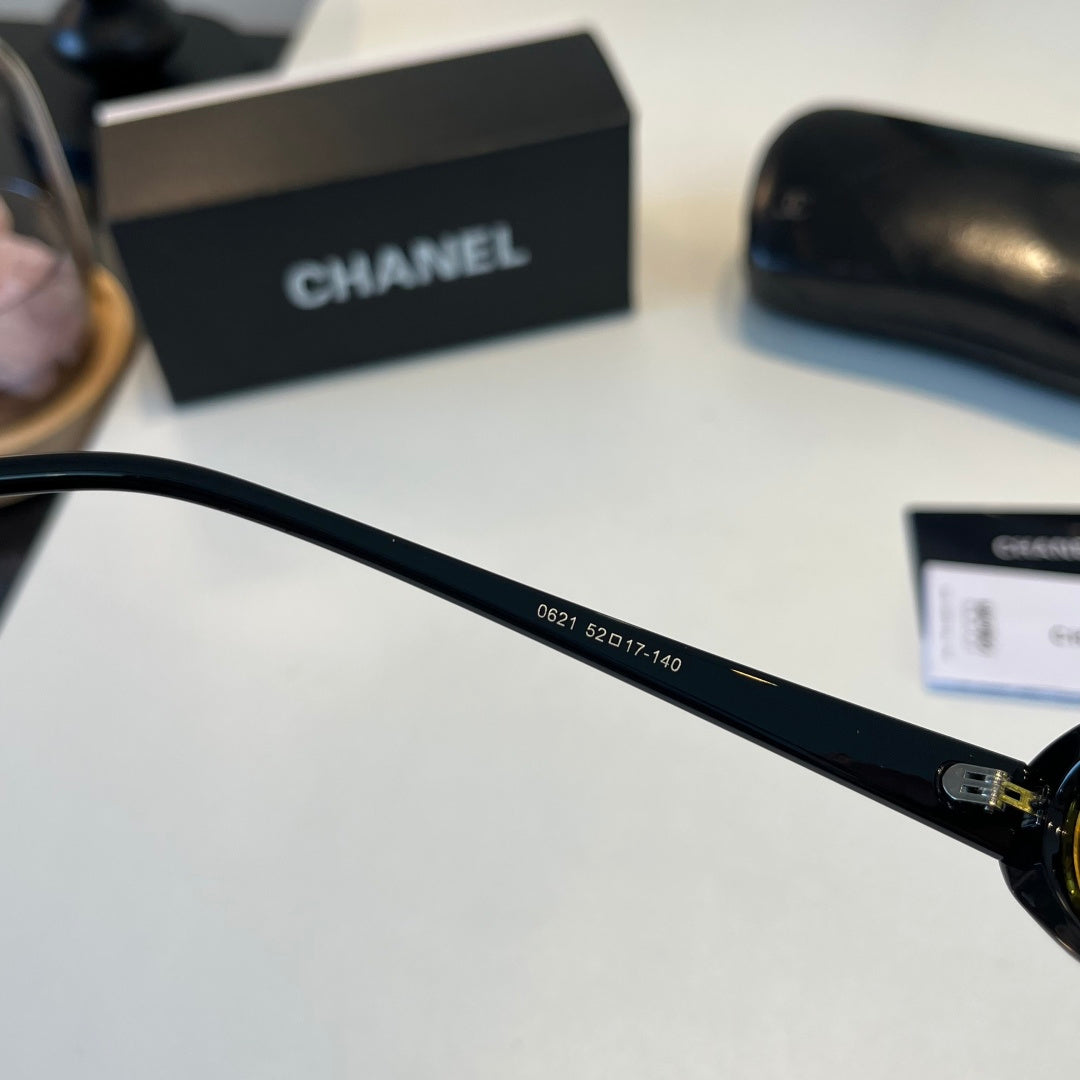 Chanel Oversized Orange Lens Sunglasses for Men & Women - 448994 - detail image 10