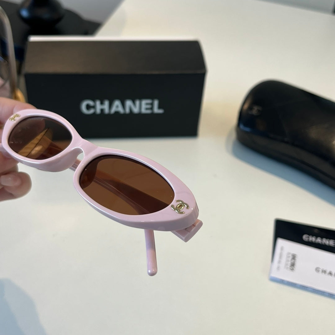 Chanel Oversized Silver Lens Sunglasses for Men & Women - 486556 - detail image 5