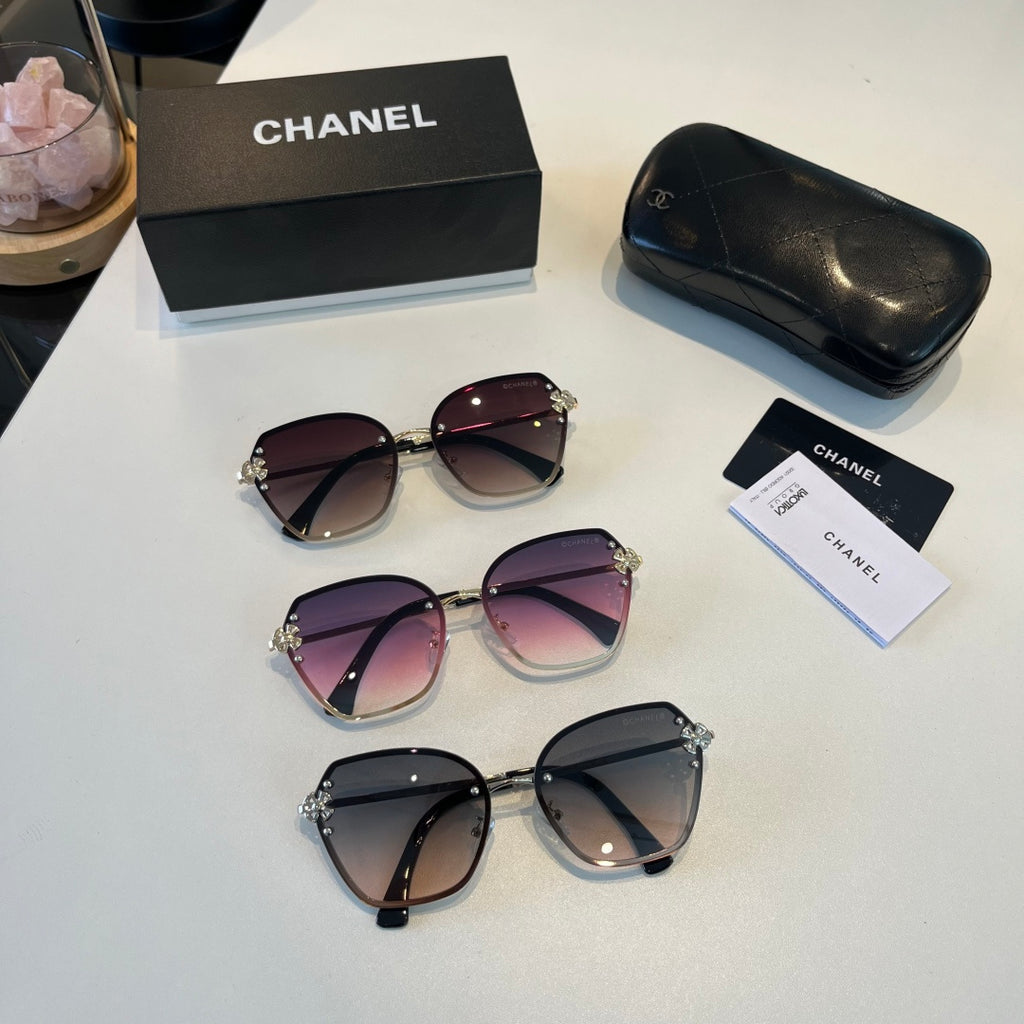 Chanel Oversized Silver Lens Sunglasses for Men & Women - 158361 - detail image 10