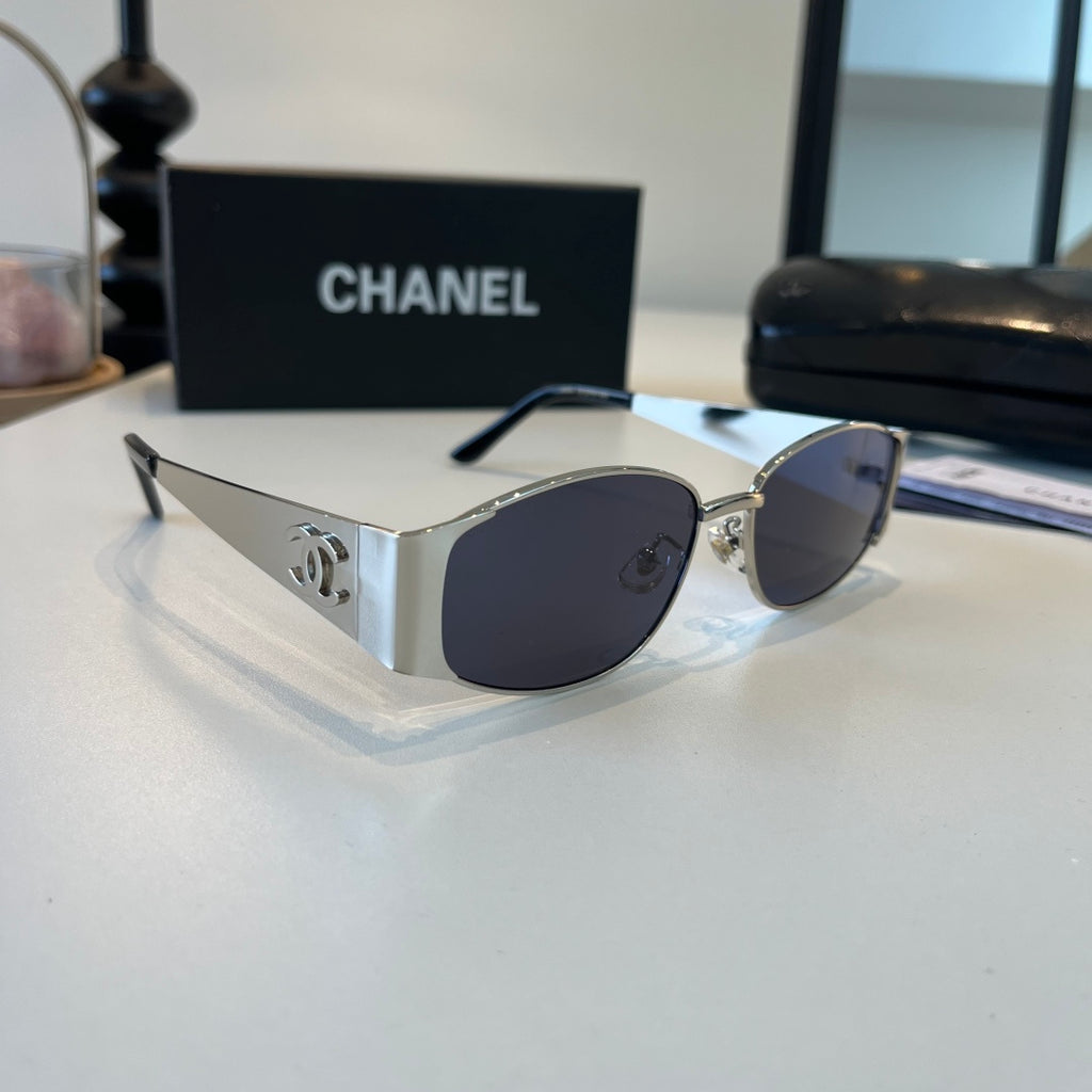Chanel Oversized Silver Lens Sunglasses for Men & Women - 158362