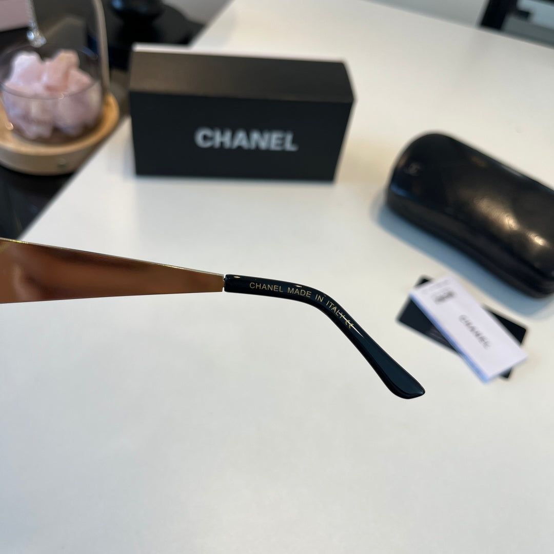Chanel Oversized Silver Lens Sunglasses for Men & Women - 158365 - detail image 9