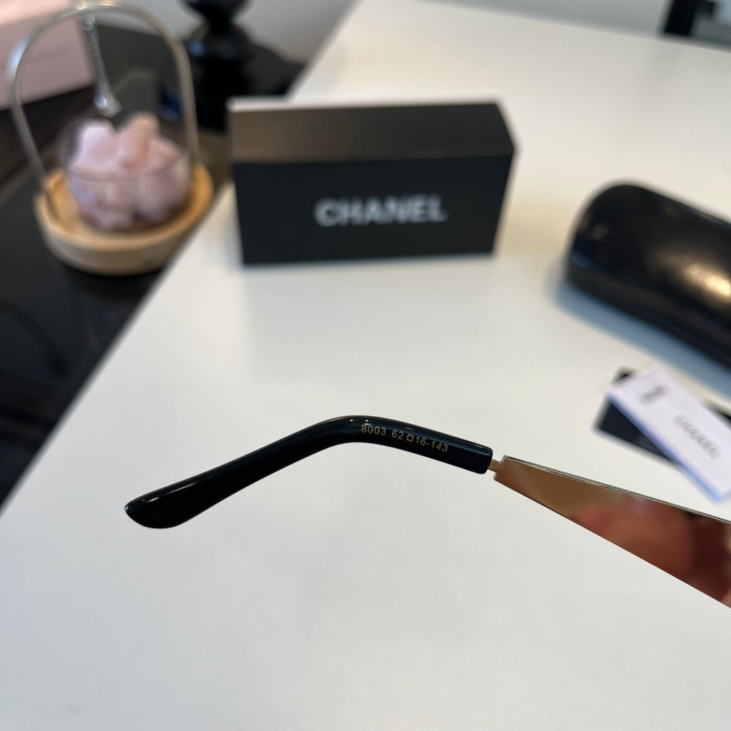 Chanel Oversized Silver Lens Sunglasses for Men & Women - 371841 - detail image 8