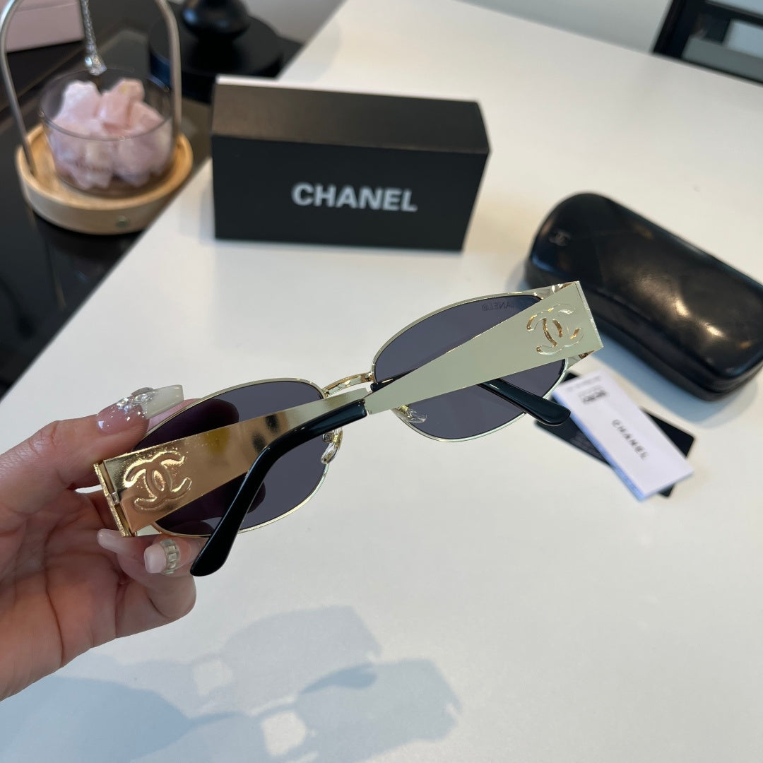 Chanel Oversized Silver Lens Sunglasses for Men & Women - 158365 - detail image 7