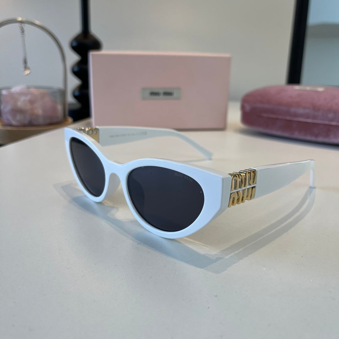 Miu Miu Cat-Eye Silver Lens Sunglasses for Men & Women - 158603 - detail image 3