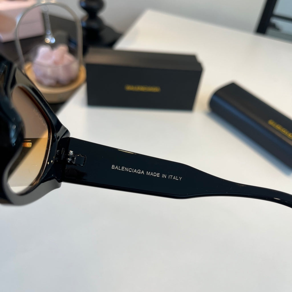 Balenciaga Rectangular Brown Lens Sunglasses for Men & Women - 372349 - detail image 9