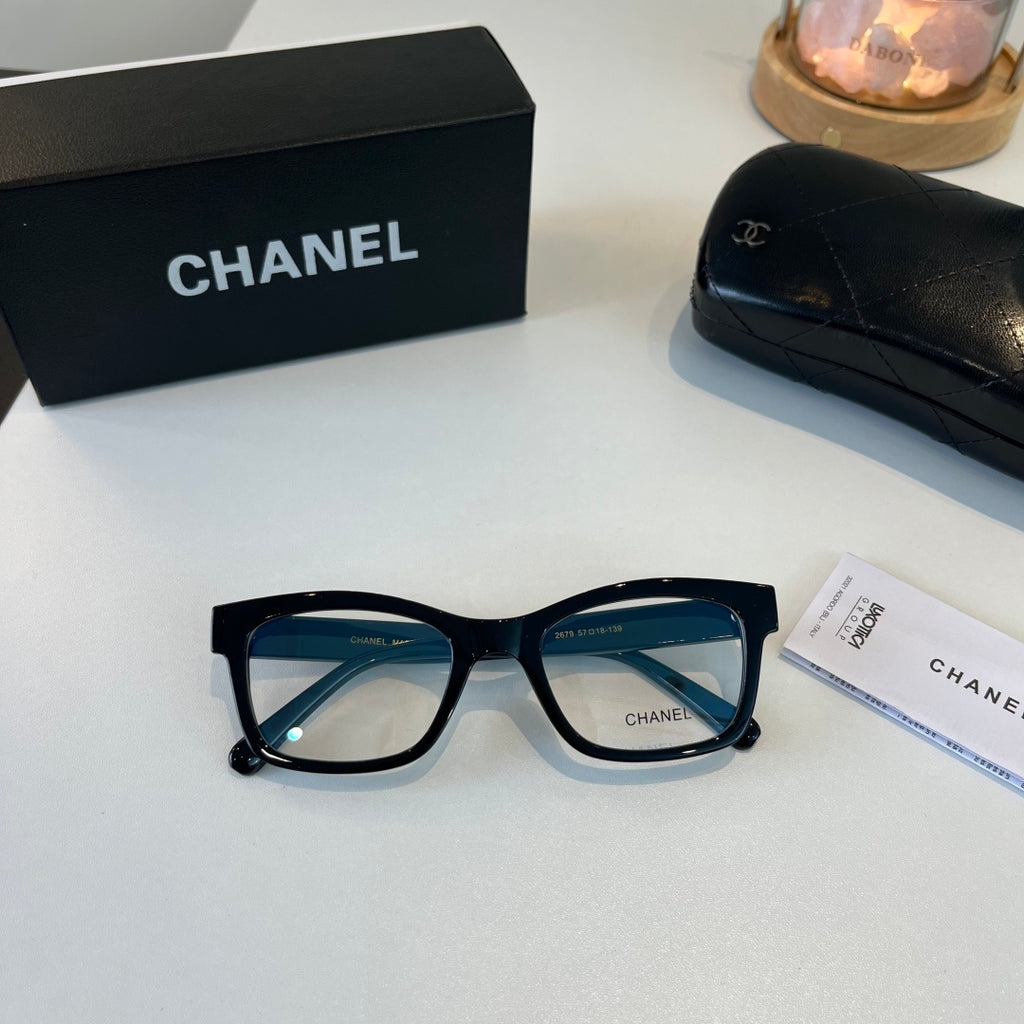 Chanel Blue-Light Fashion Silver Lens Sunglasses for Men & Women - 358014 - detail image 4