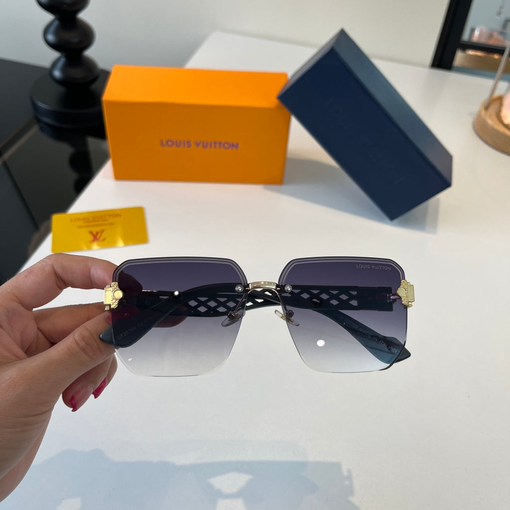 Louis Vuitton Fashion Silver Lens Sunglasses for Women - 357582 - detail image 4