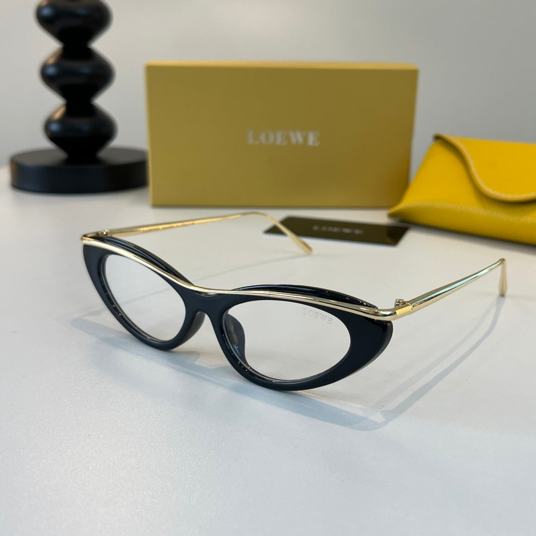 Loewe Cat-Eye Silver Lens Sunglasses for Men & Women - 449894 - detail image 3