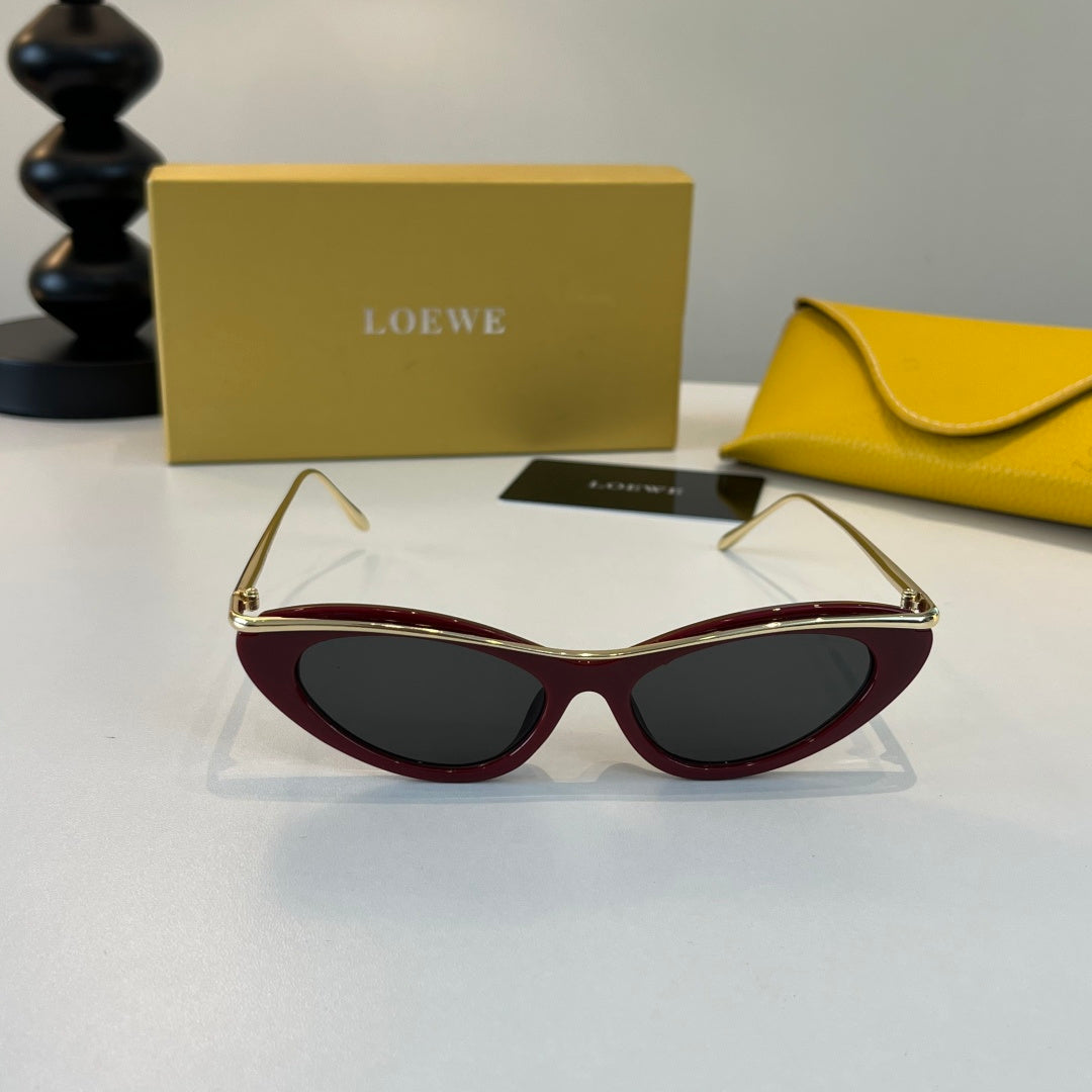 Loewe Cat-Eye Silver Lens Sunglasses for Men & Women - 358835 - detail image 2