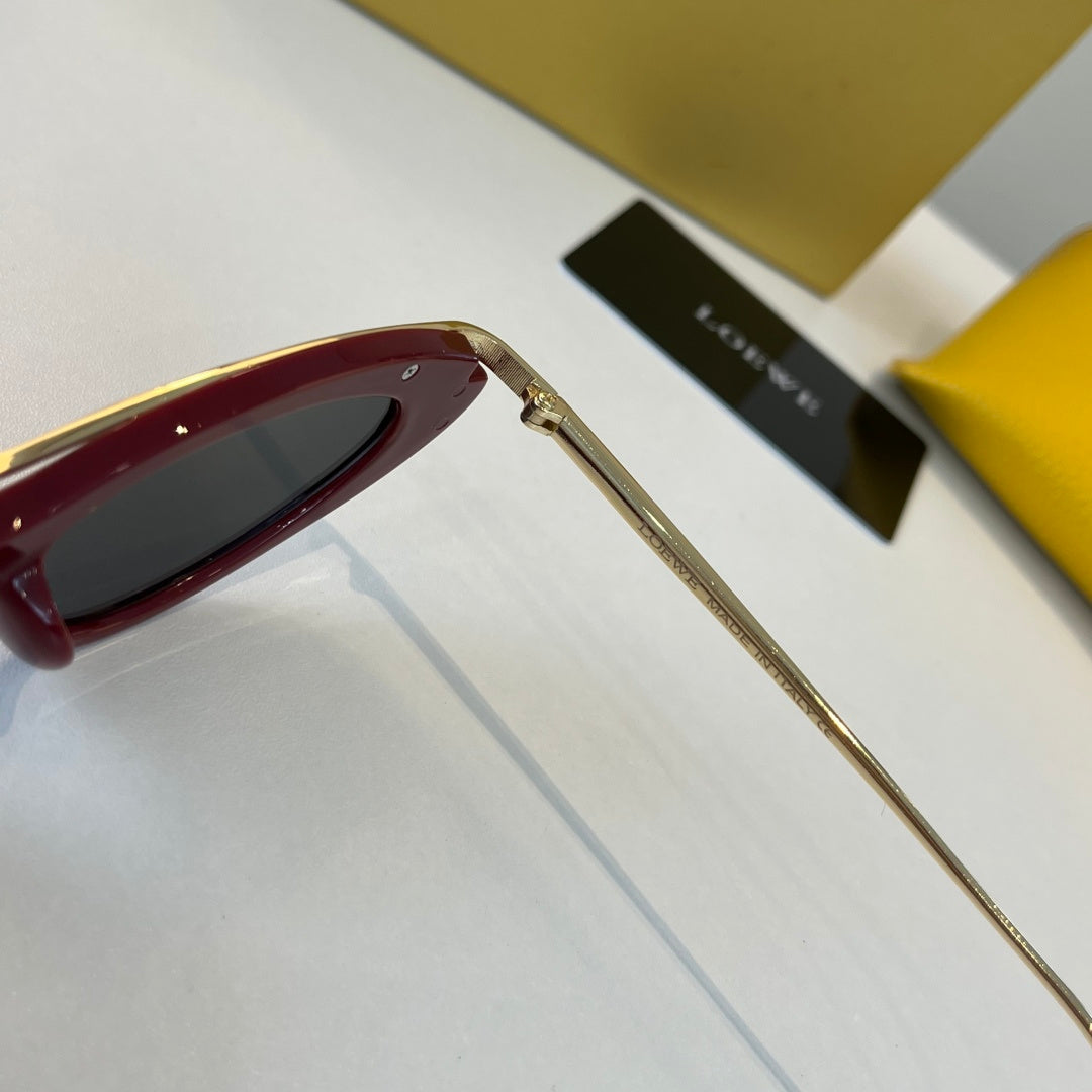 Loewe Cat-Eye Silver Lens Sunglasses for Men & Women - 399337 - detail image 10