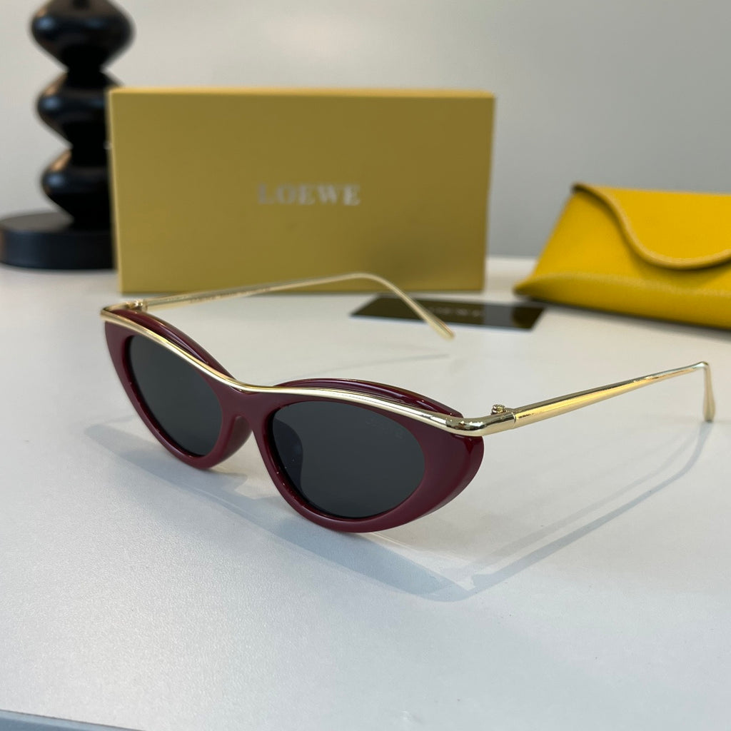 Loewe Cat-Eye Silver Lens Sunglasses for Men & Women - 358835 - detail image 3