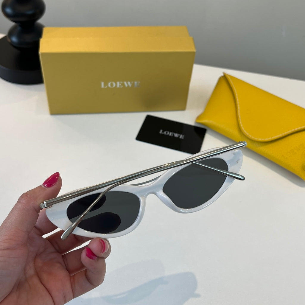 Loewe Cat-Eye Silver Lens Sunglasses for Men & Women - detail image 5