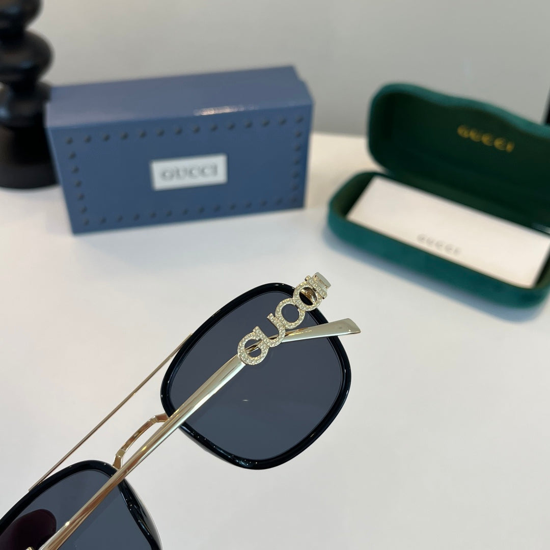Gucci Oversized Silver Lens Sunglasses for Men & Women - 357777 - detail image 7