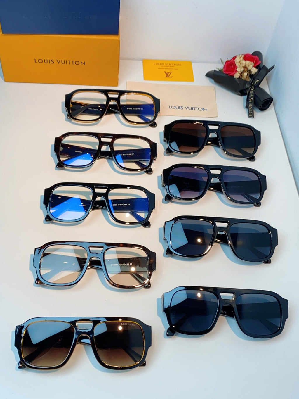 Louis Vuitton Aviator Black Lens Sunglasses for Men & Women - 371379 - detail image 11