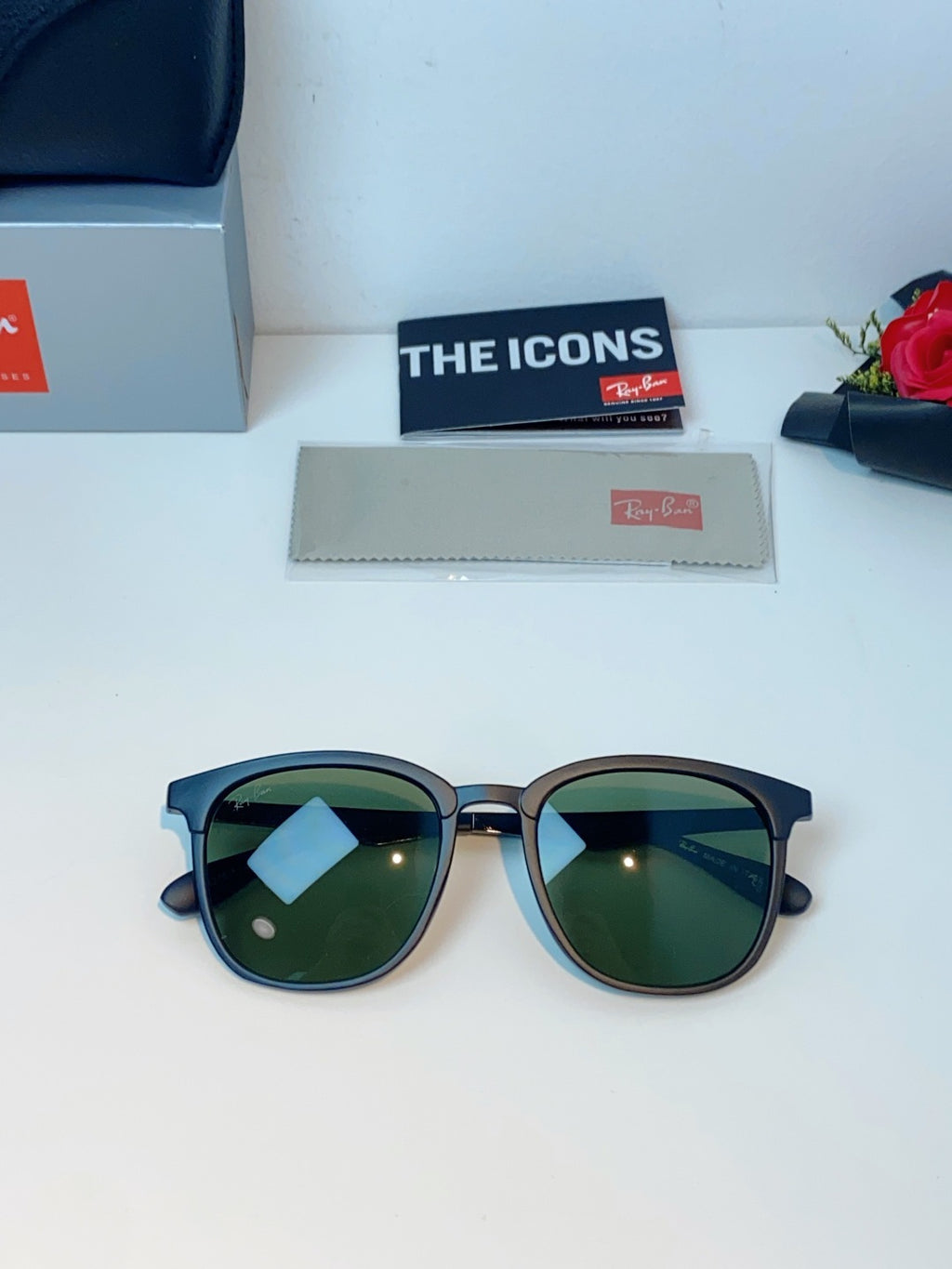 Ray-Ban RB4278 Square Brown Lens Sunglasses for Men & Women - detail image 9