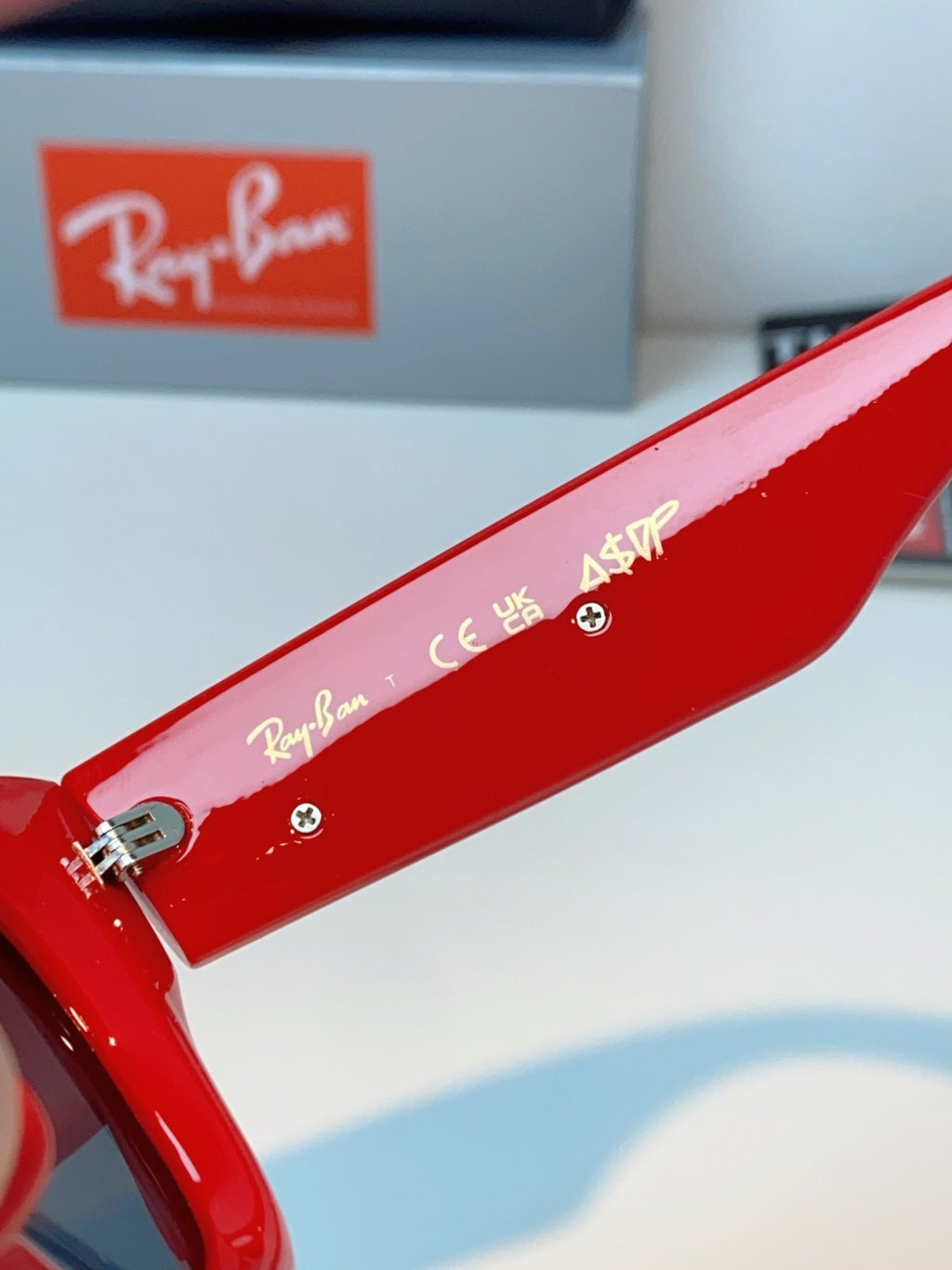 Ray-Ban Square Red Lens Sunglasses for Men & Women - detail image 8