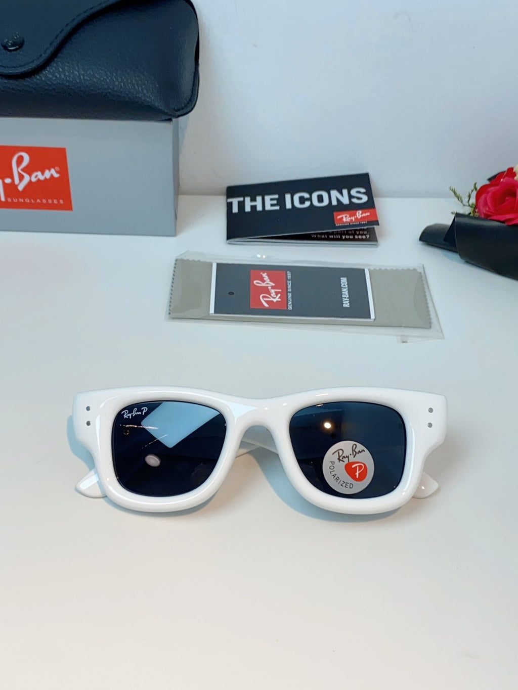 Ray-Ban Square Gray Lens Sunglasses for Men & Women - detail image 9
