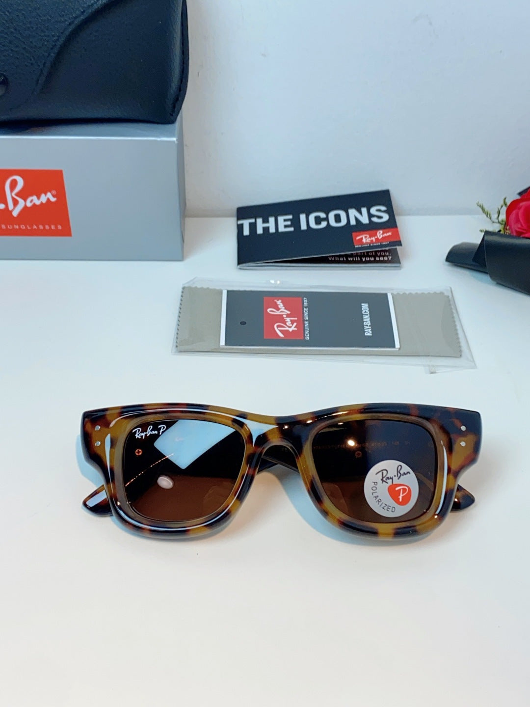 Ray-Ban Square Brown Lens Sunglasses for Men & Women - detail image 9