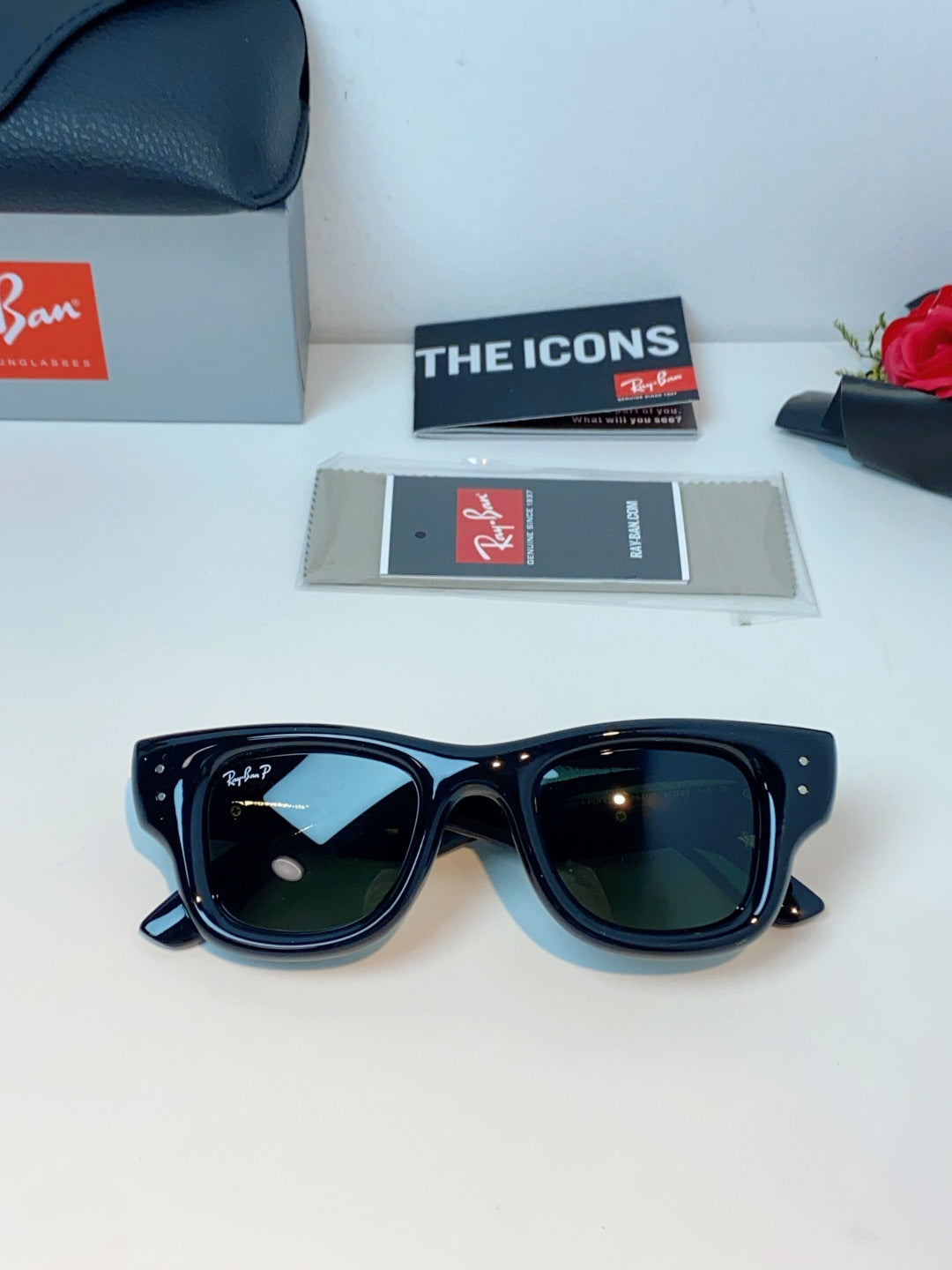Ray-Ban Square Black Lens Sunglasses for Men & Women - 488216 - detail image 9