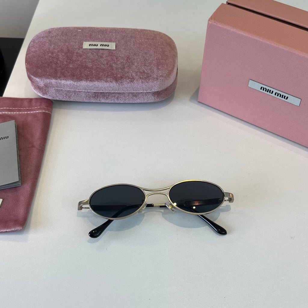 Miu Miu Fashion Silver Lens Sunglasses for Men & Women - 487613 - detail image 4