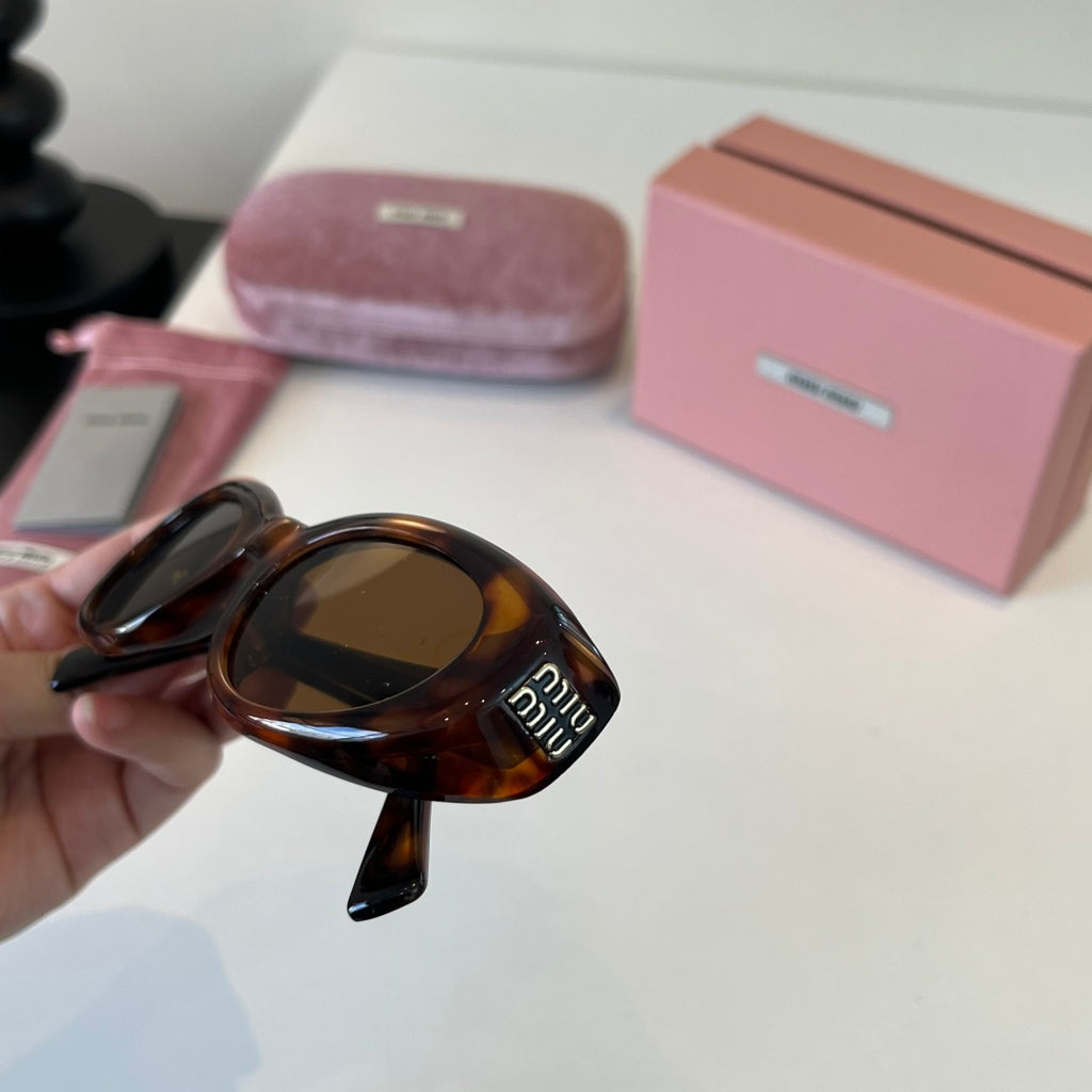 Miu Miu Cat-Eye Black Lens Sunglasses for Men & Women - 466072 - detail image 6
