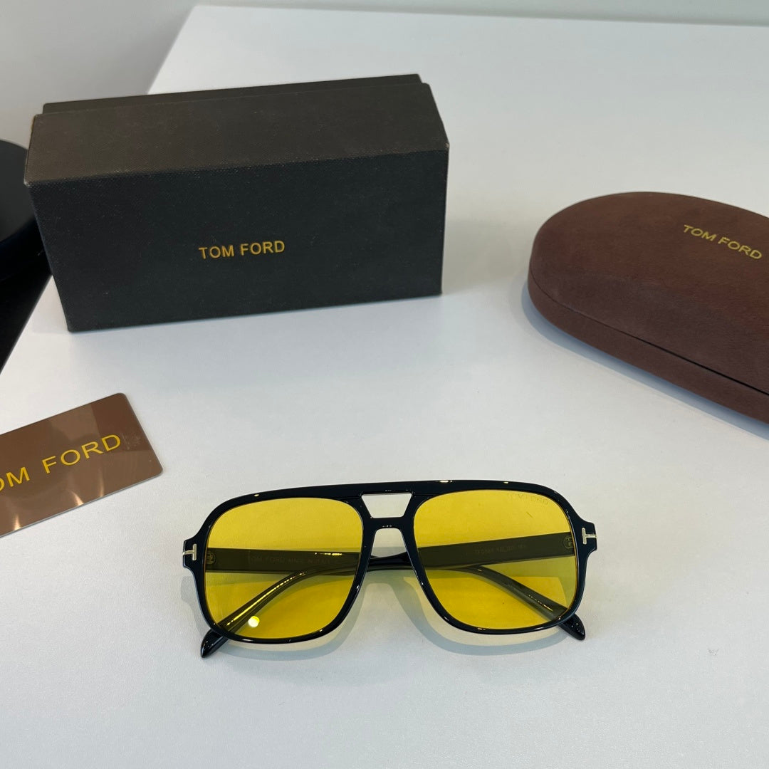 Tom Ford Fashion Yellow Lens Sunglasses for Men & Women - detail image 4