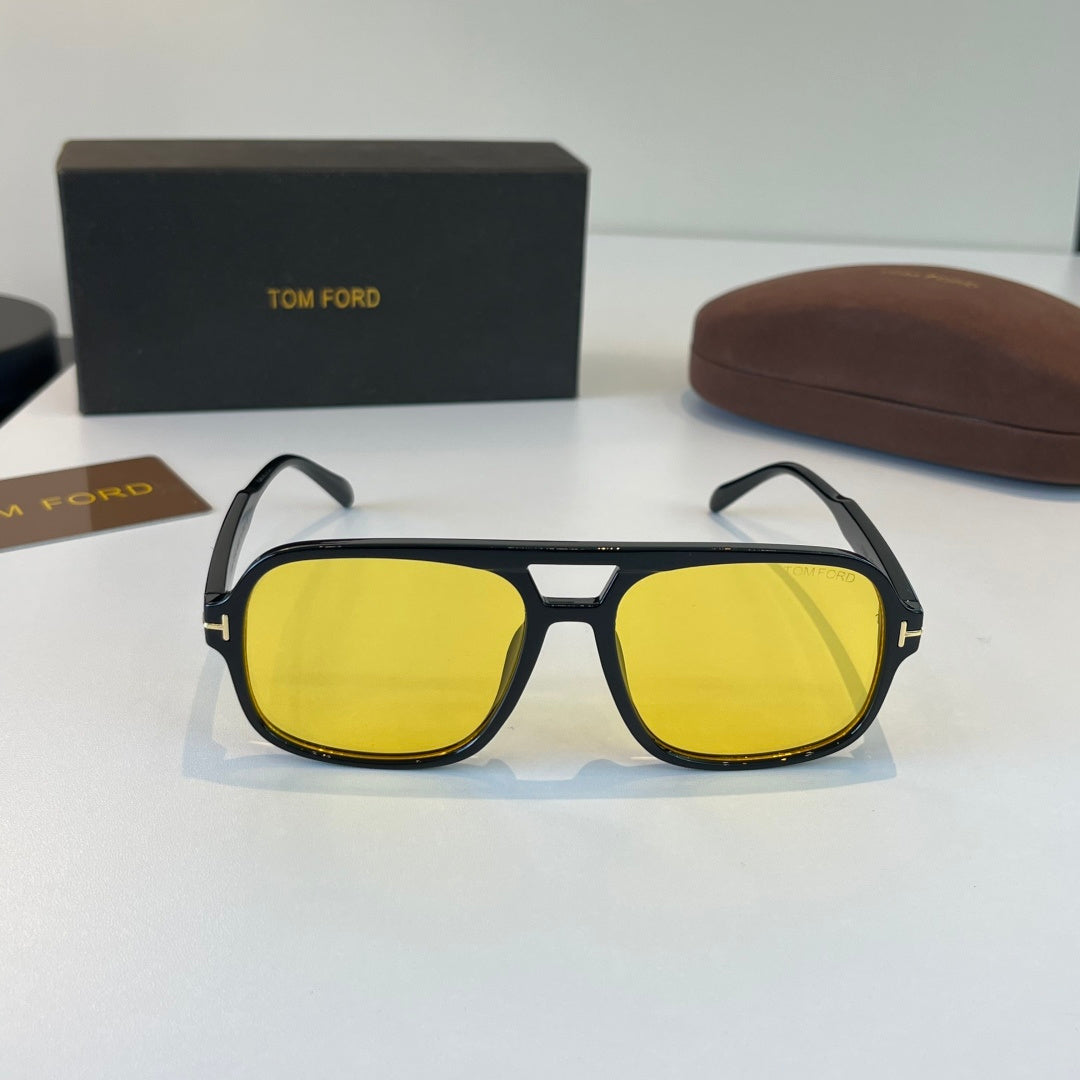 Tom Ford Fashion Yellow Lens Sunglasses for Men & Women - detail image 2