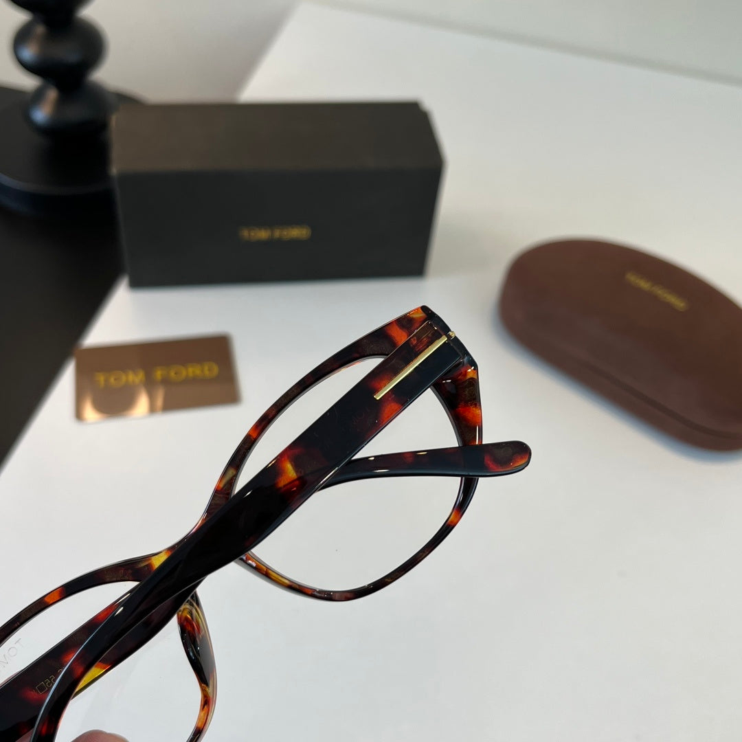 Tom Ford Fashion Silver Lens Sunglasses for Men & Women - 383100 - detail image 8
