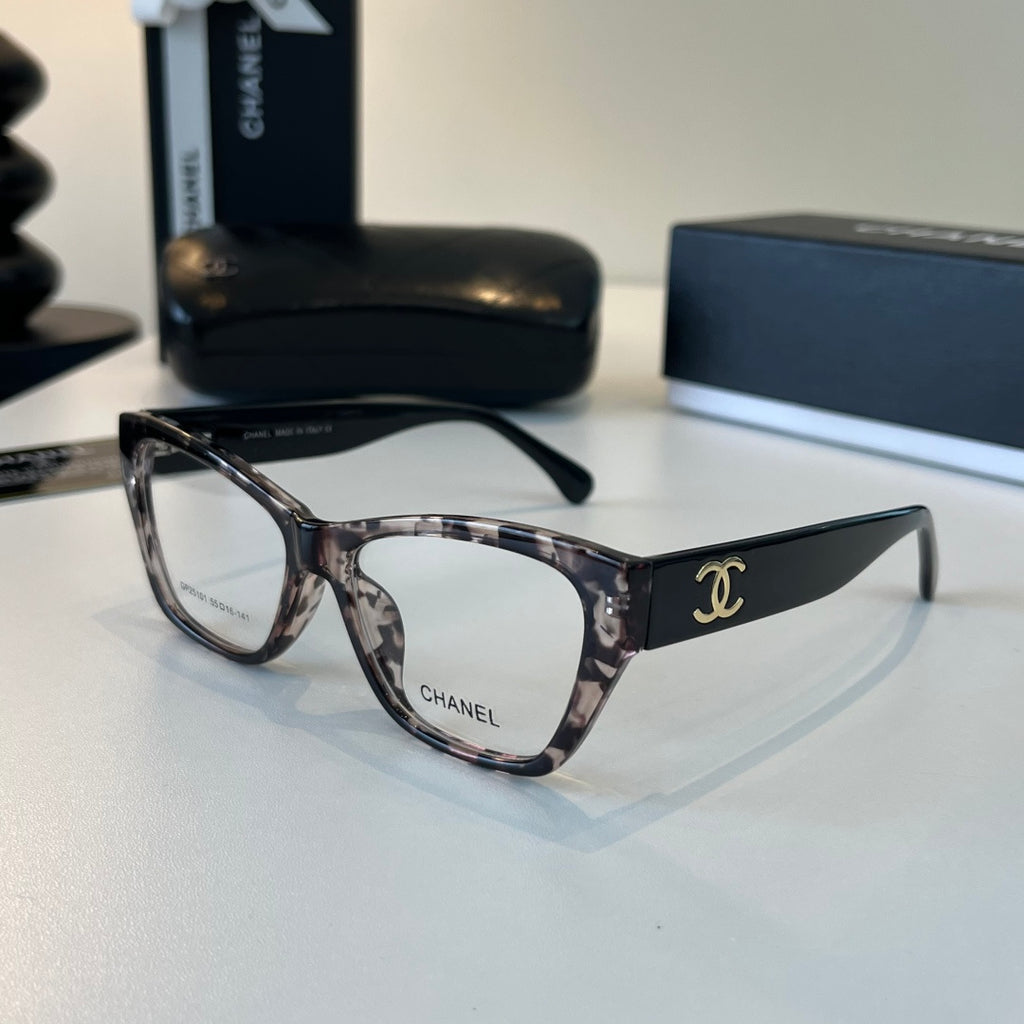 Chanel Oversized Silver Lens Sunglasses for Men & Women - 415304 - detail image 3