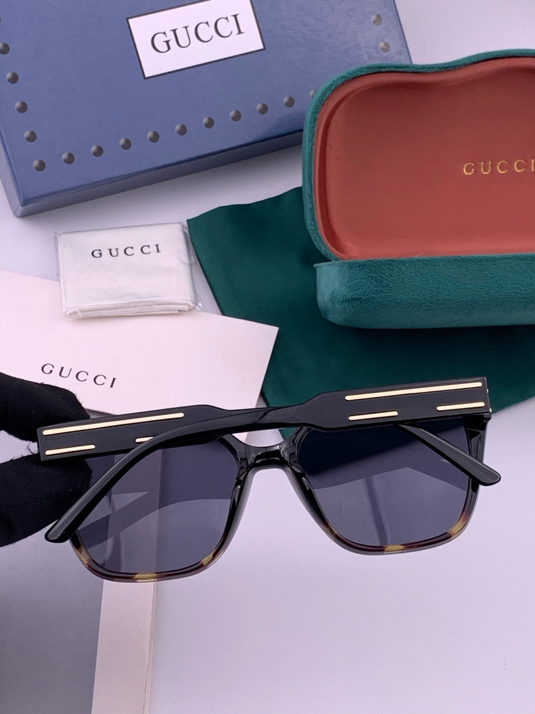 Gucci G0756 Polarized Square Black Lens Sunglasses for Men & Women - 357909 - detail image 7