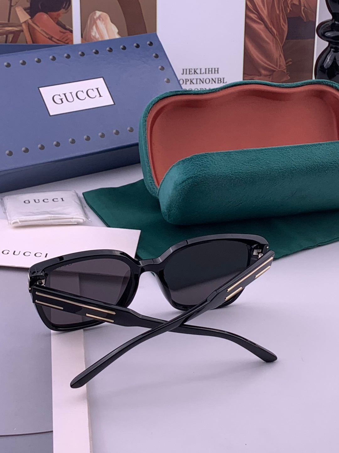 Gucci G0756 Polarized Square Black Lens Sunglasses for Men & Women - 357910 - detail image 5