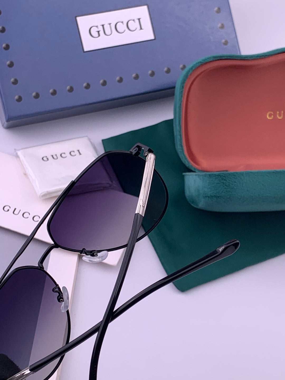 Gucci 5327 Polarized Aviator Gold Lens Sunglasses for Men & Women - 357886 - detail image 4