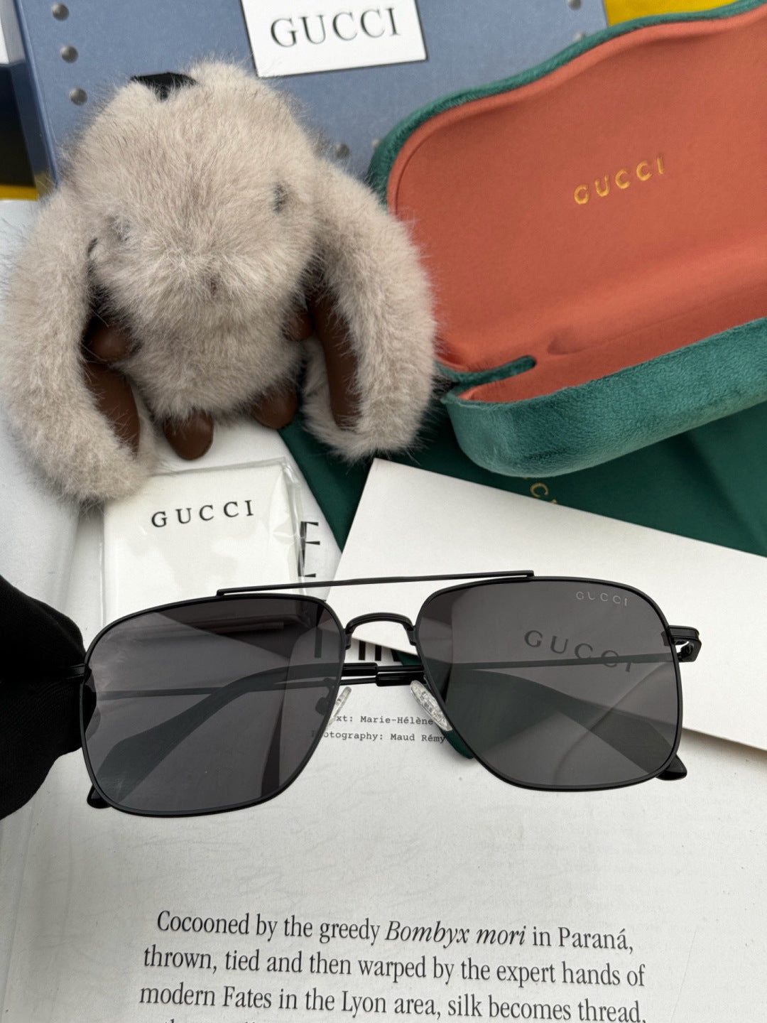 Gucci G4203 Polarized Aviator Gold Lens Sunglasses for Men & Women - 357859 - detail image 3