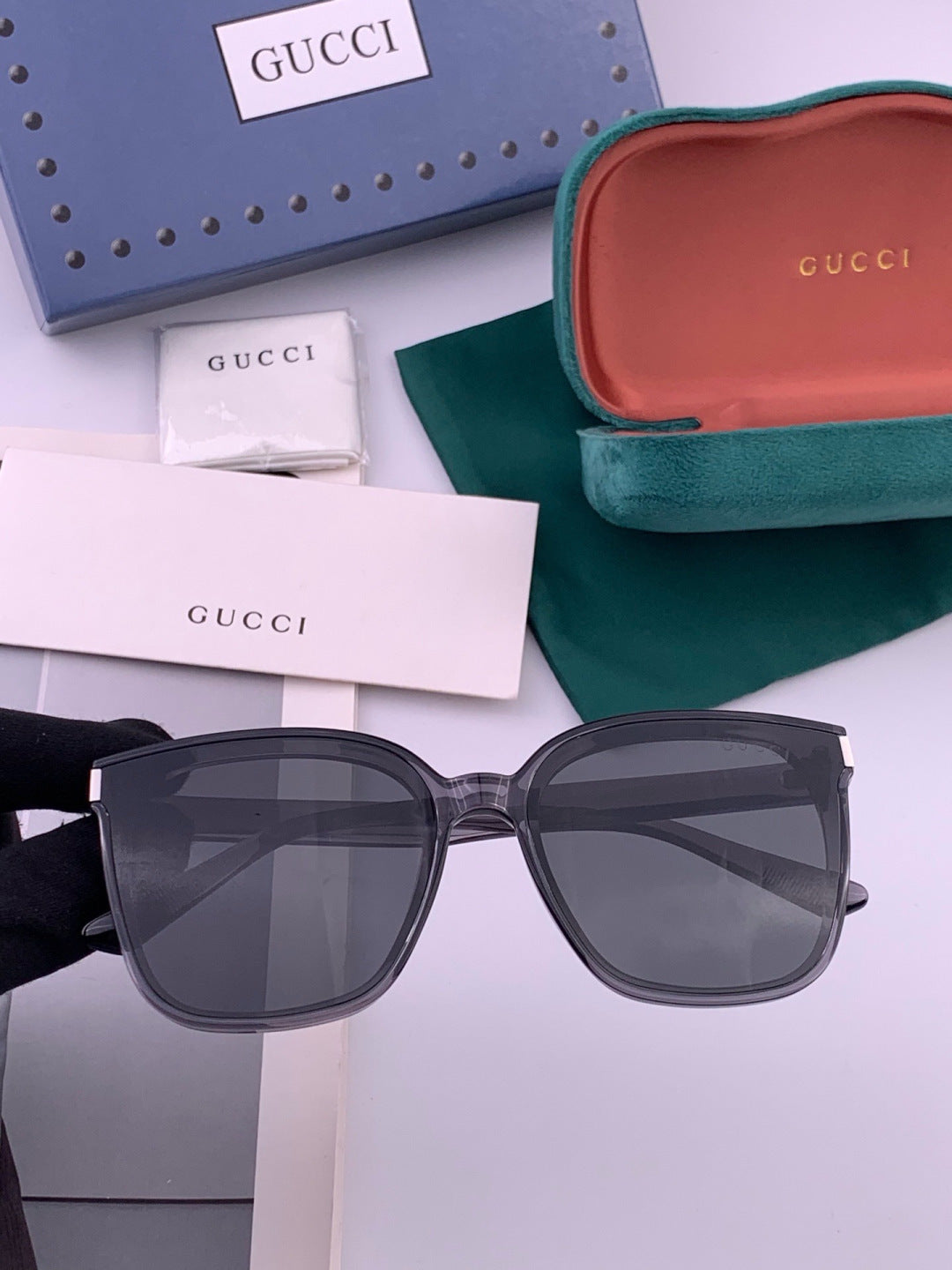 Gucci G0511 Polarized Square Black Lens Sunglasses for Men & Women