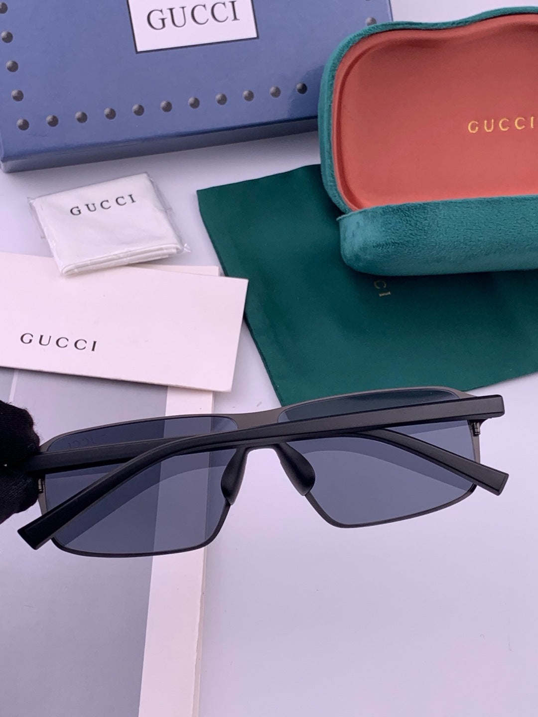 Gucci G2225 Polarized Aviator Gold Lens Sunglasses for Men - 371631 - detail image 4