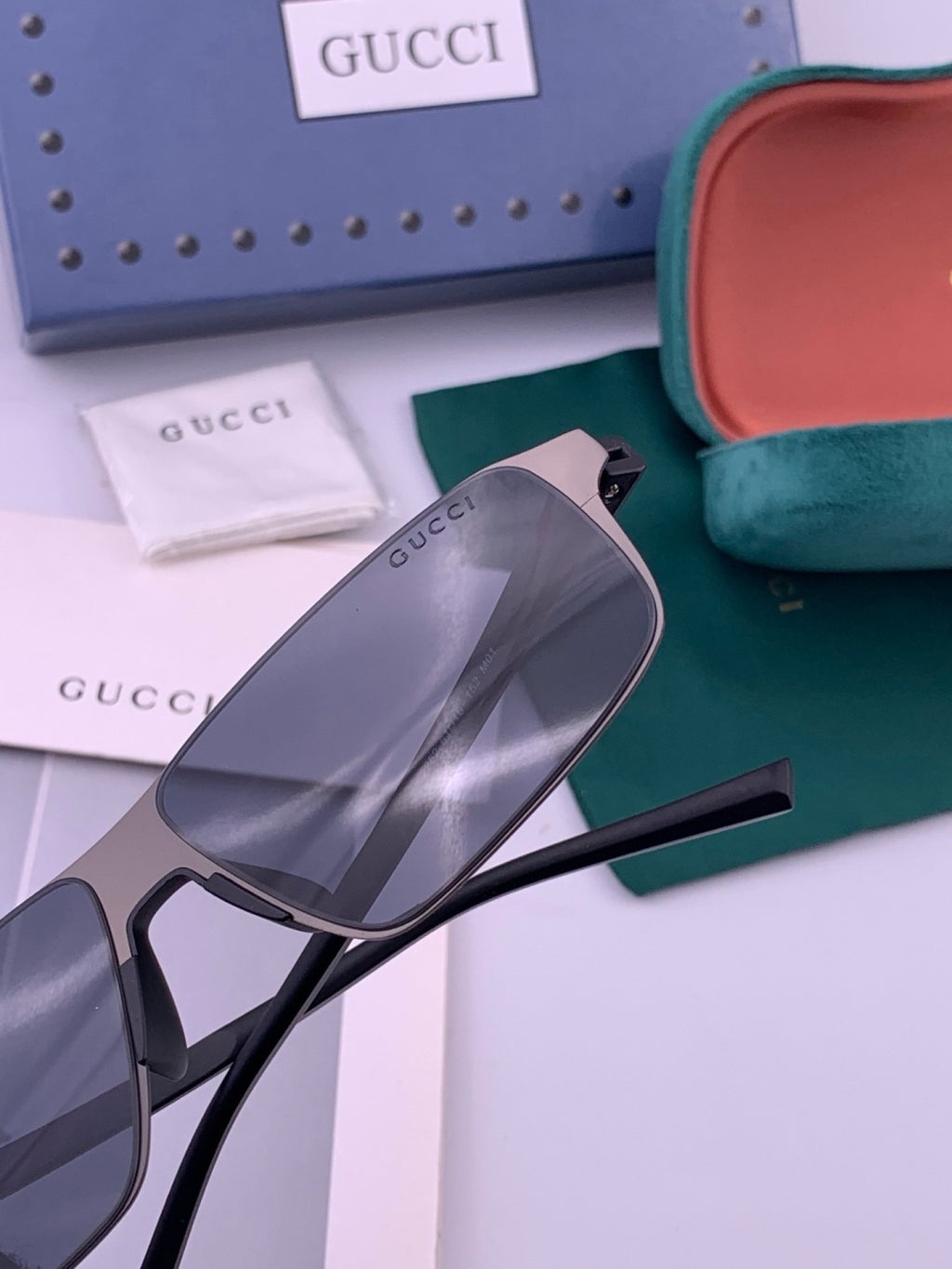 Gucci G2225 Polarized Aviator Gold Lens Sunglasses for Men - 371631 - detail image 3